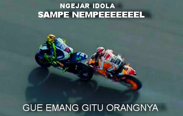 Download Gambar DP BBM Valentino Rossi VS Marc Marquez MotoGP Malaysia 2015 Meme Lucu Gokil Animasi Gif Bergerak